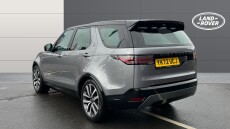 Land Rover Discovery 3.0 D300 R-Dynamic SE 5dr Auto Diesel Station Wagon